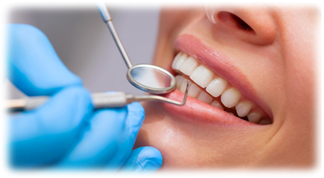 imagen de consulta dentista para control de salud bucodental
